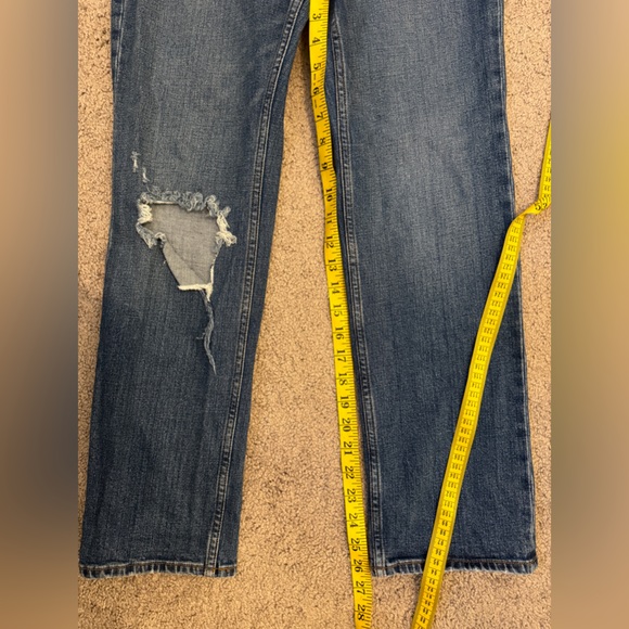 Ankle Straight Distressed Jeans - Picture 9 of 11